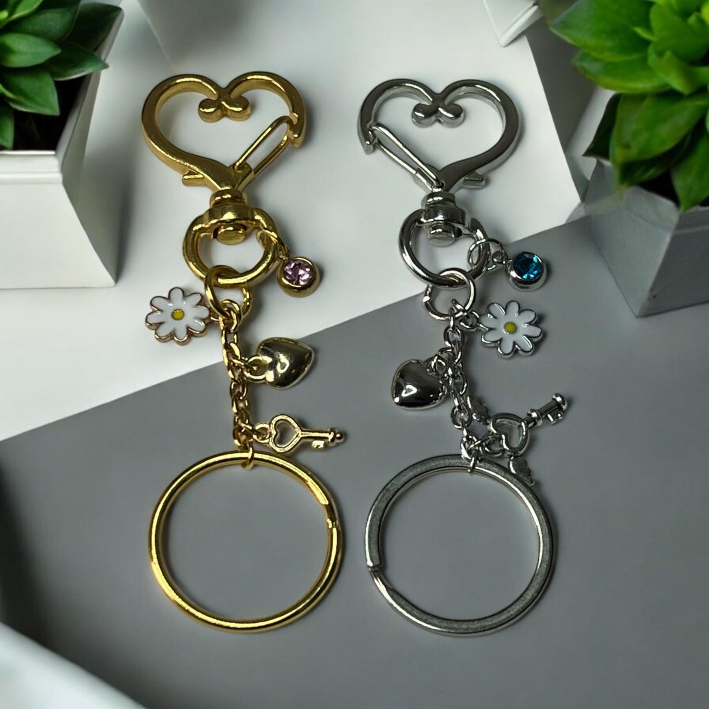 🗝️ Its All About LOVE Keychain 🗝️💗